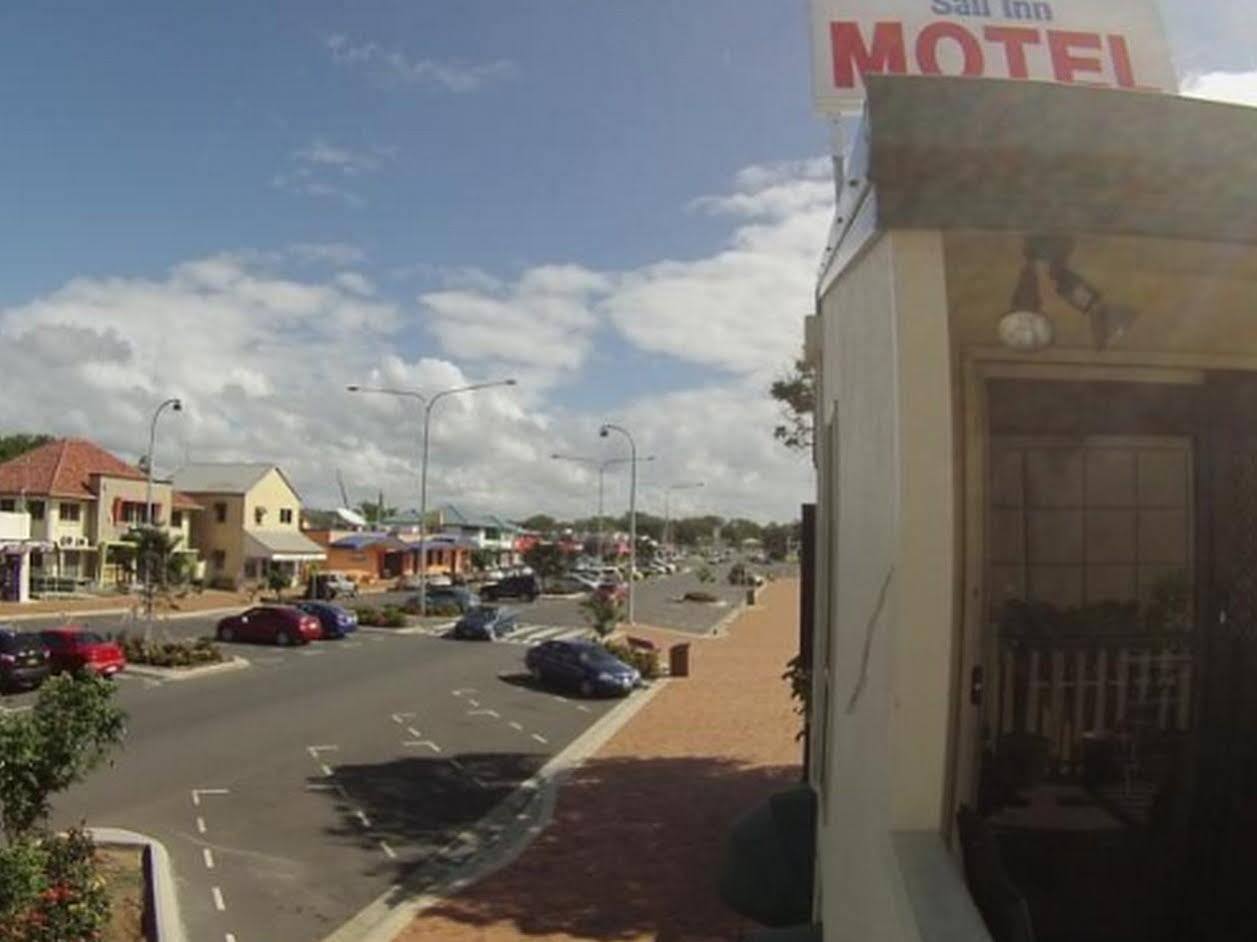 Sail Inn Motel Yeppoon Exteriör bild